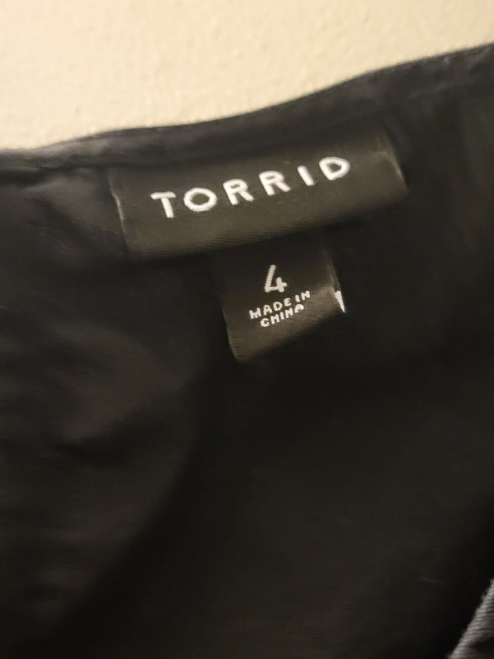 Torrid Black Dress Size 4 - Picture 3 of 3